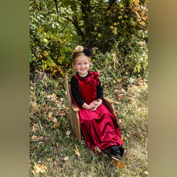 Meet your Posher, Krista - Picture 9 of 16